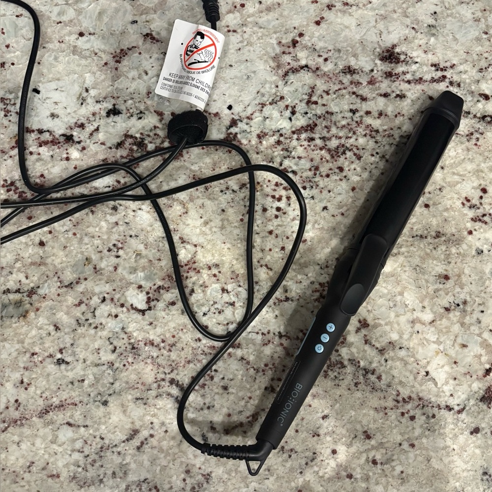 Bio Ionic 1.5 Inch Long Curling Iron